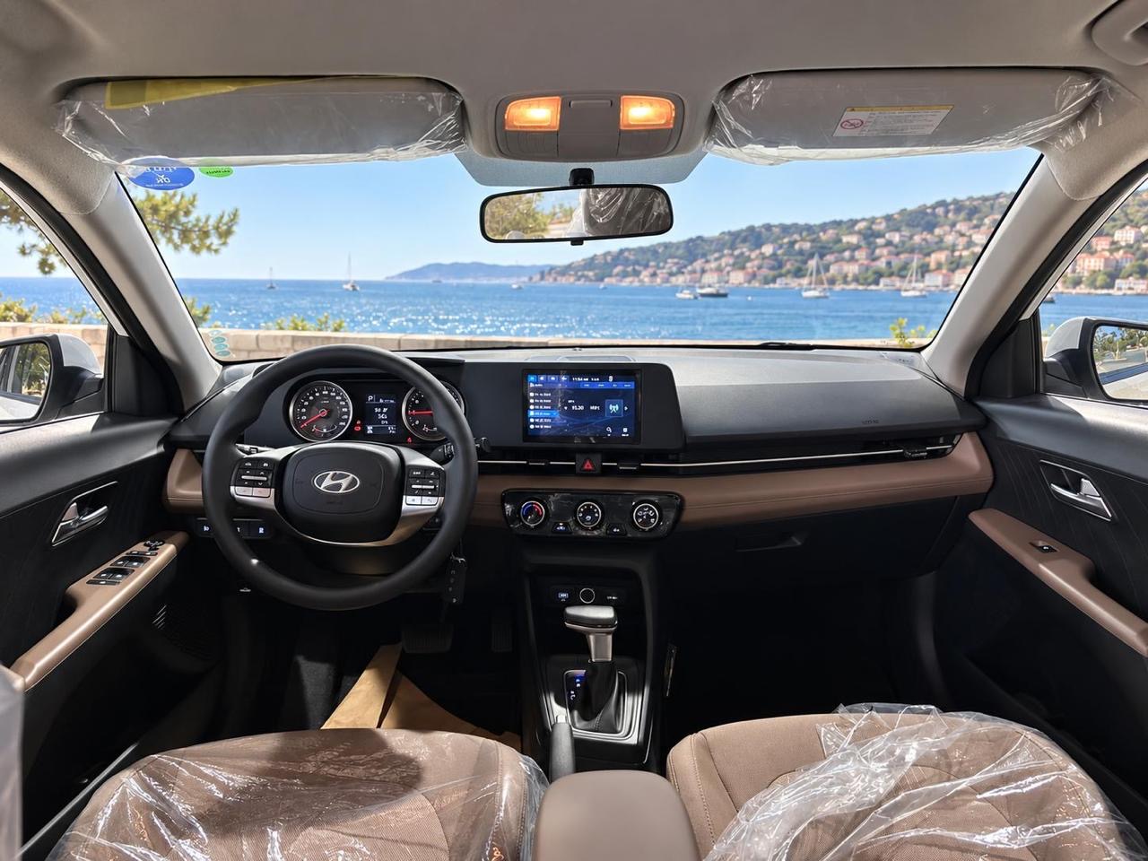 Hyundai Accent - exterior view 1