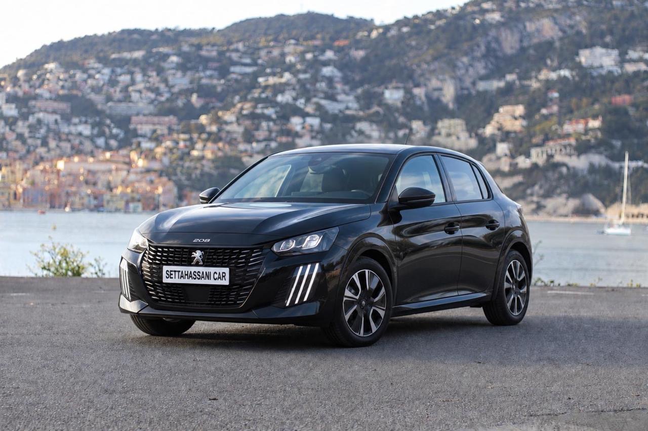 Peugeot 208 - exterior view 1